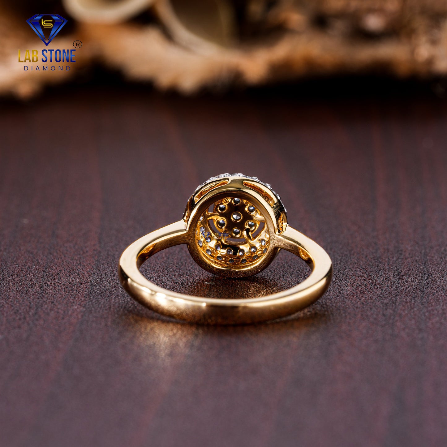 0.52 TDW Round Cut Diamond Engagement Ring