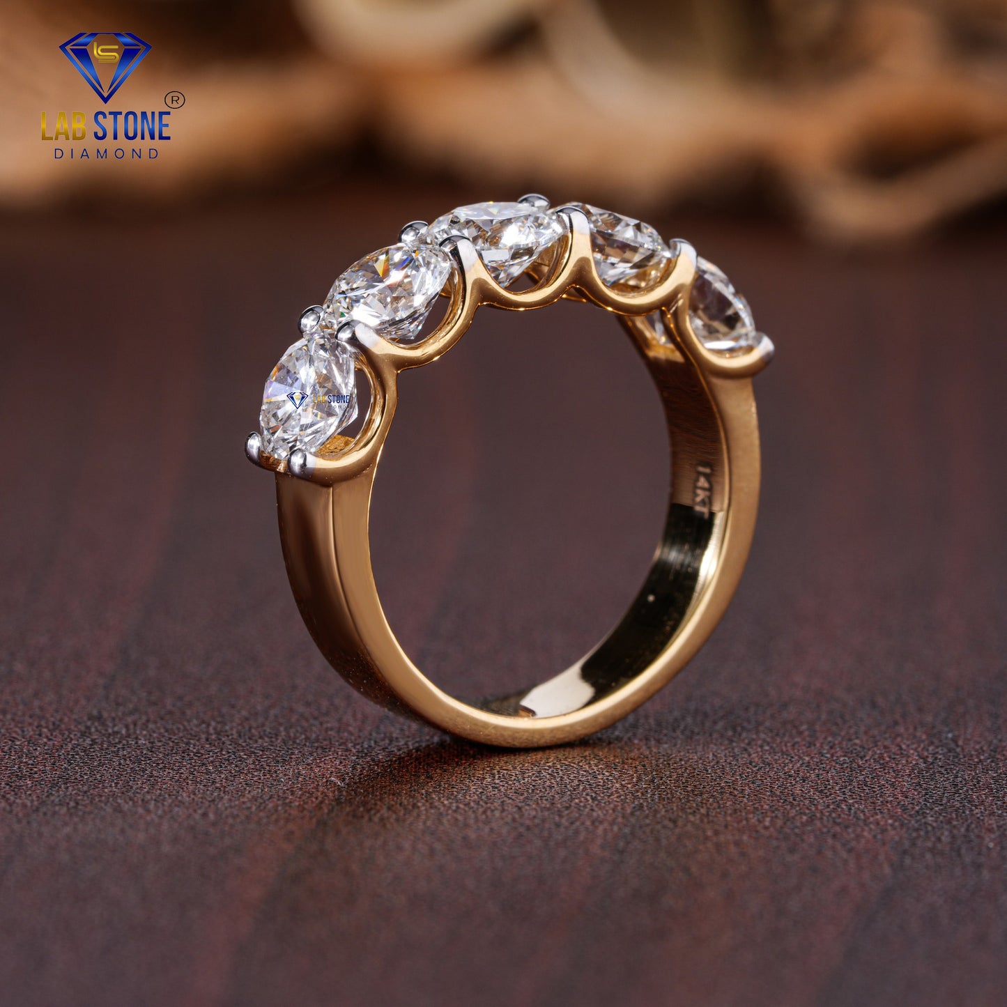 2.00 TDW Round Diamond Women's Band