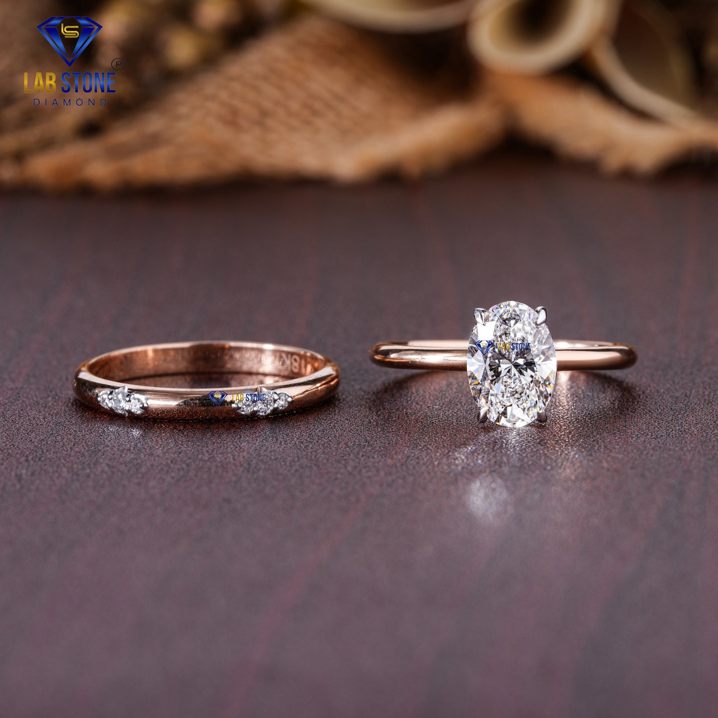 1.56 TDW Oval & Round Cut Diamond Women's Ring with Band