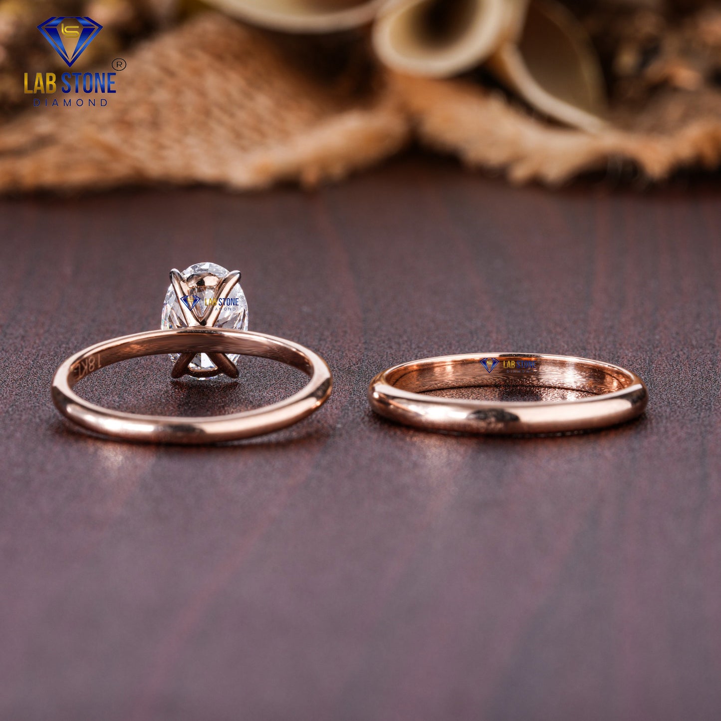 1.56 TDW Oval & Round Cut Diamond Women's Ring with Band