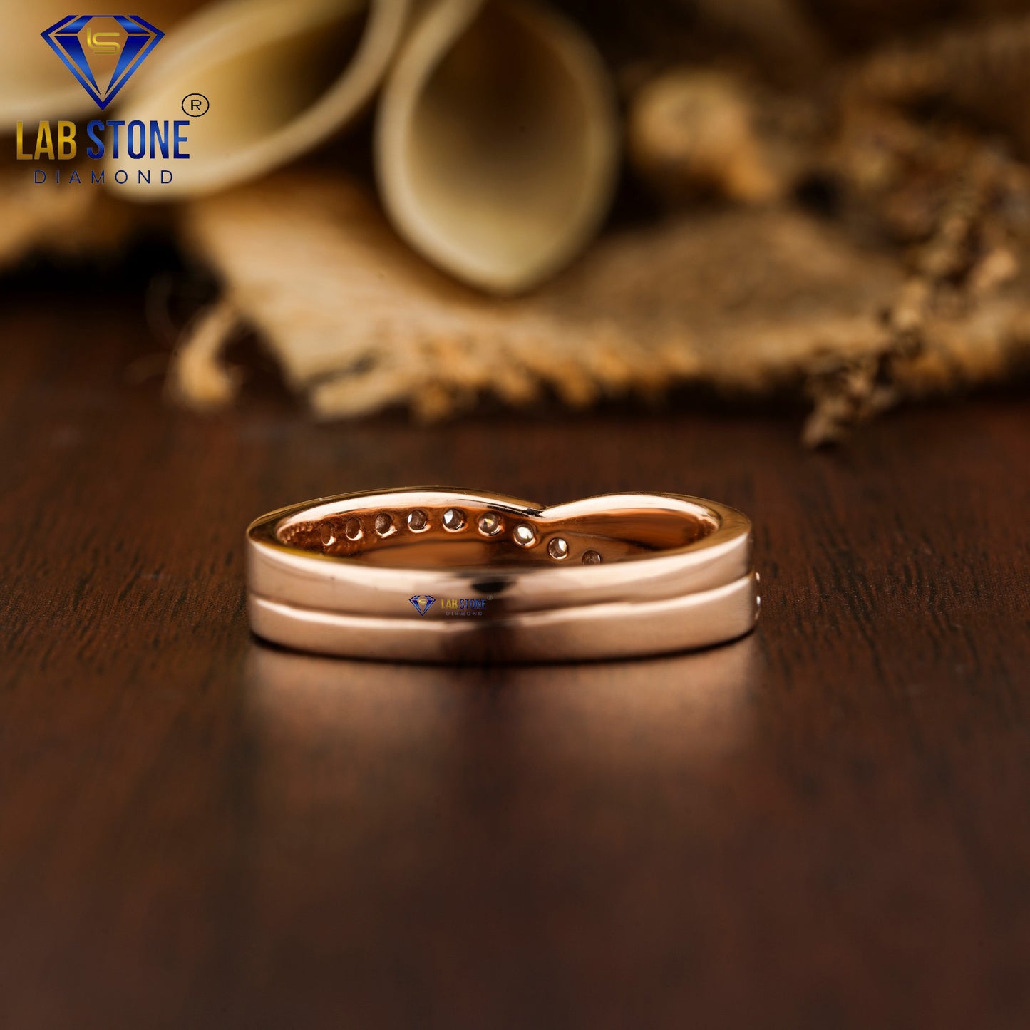 0.294 TDW Round Cut Diamond Women’s Band Ring