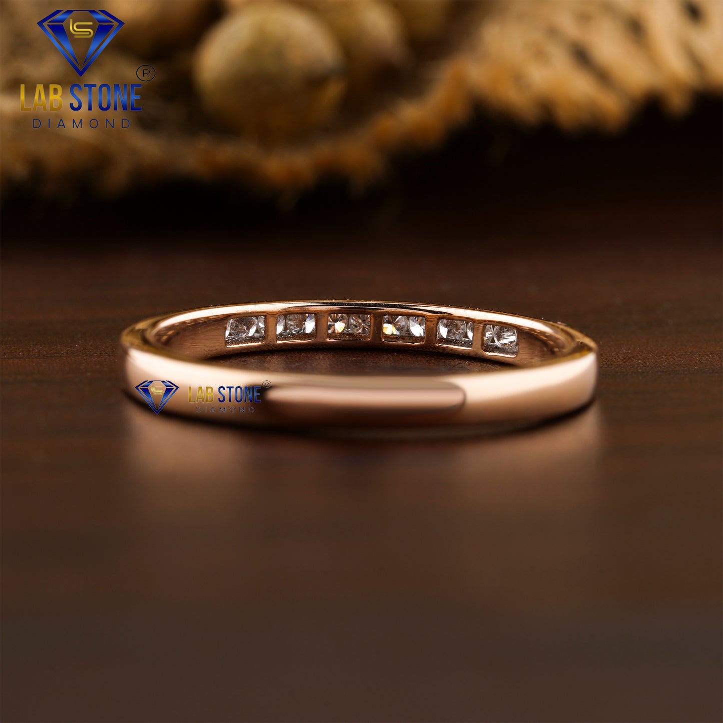 0.10 TDW Round Cut Women's Diamond Band Ring