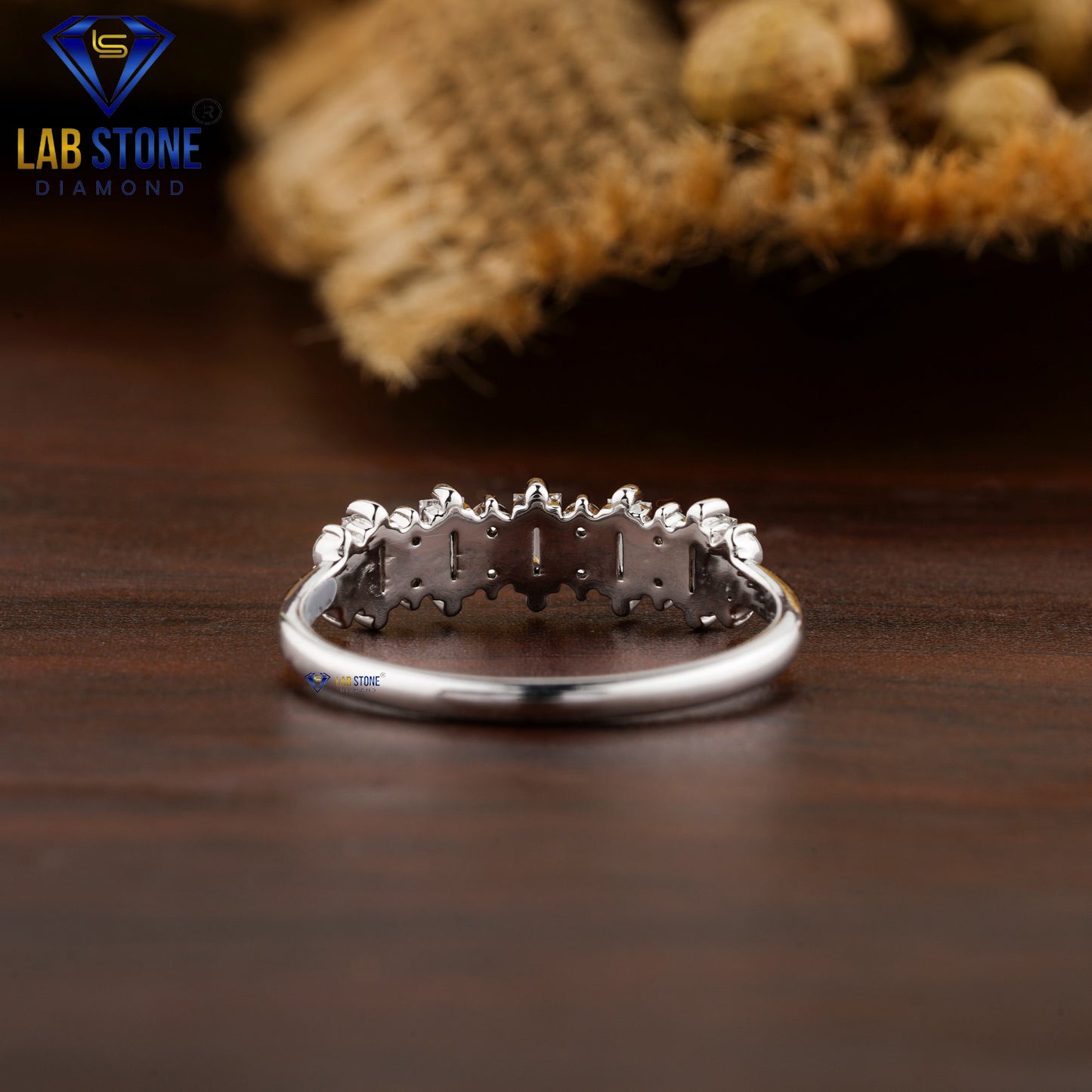 0.55 TDW Baguette & Round Cut Women’s Diamond Band Ring
