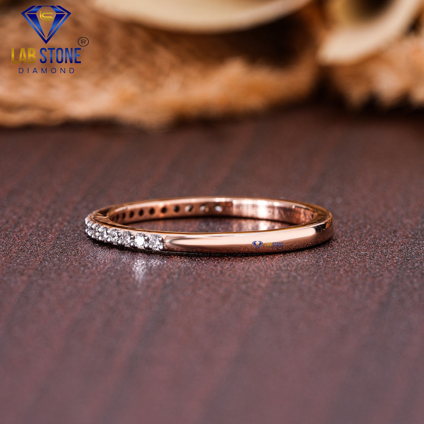 0.168 TDW Round Cut Diamond Women's Band