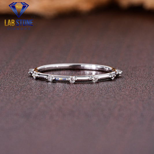 0.07 TDW Round Cut Diamond Women's Band