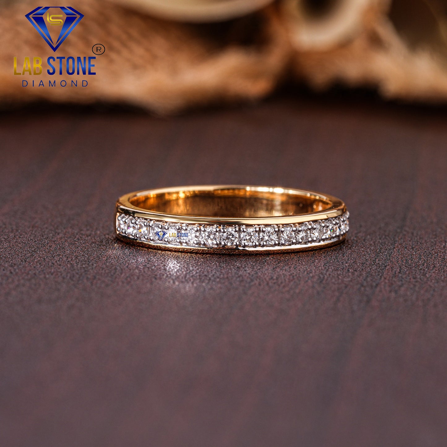 0.22 TDW Round Cut Diamond Women’s Band