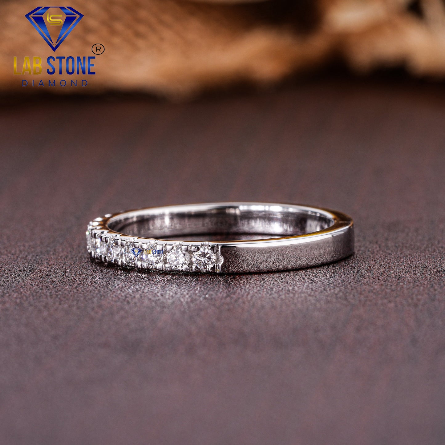 0.30 TDW Round Cut Women’s Diamond Band