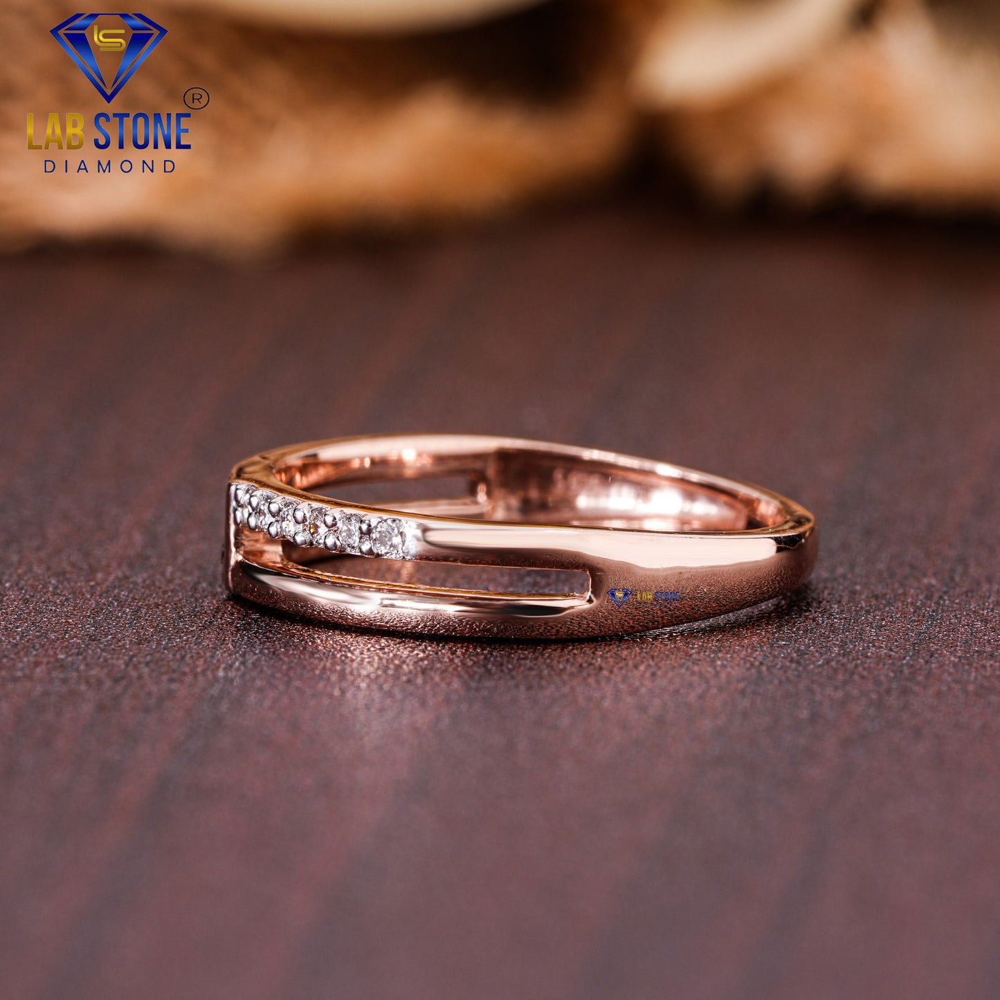 0.12 TDW Round Cut Diamond Women's Engagement Ring