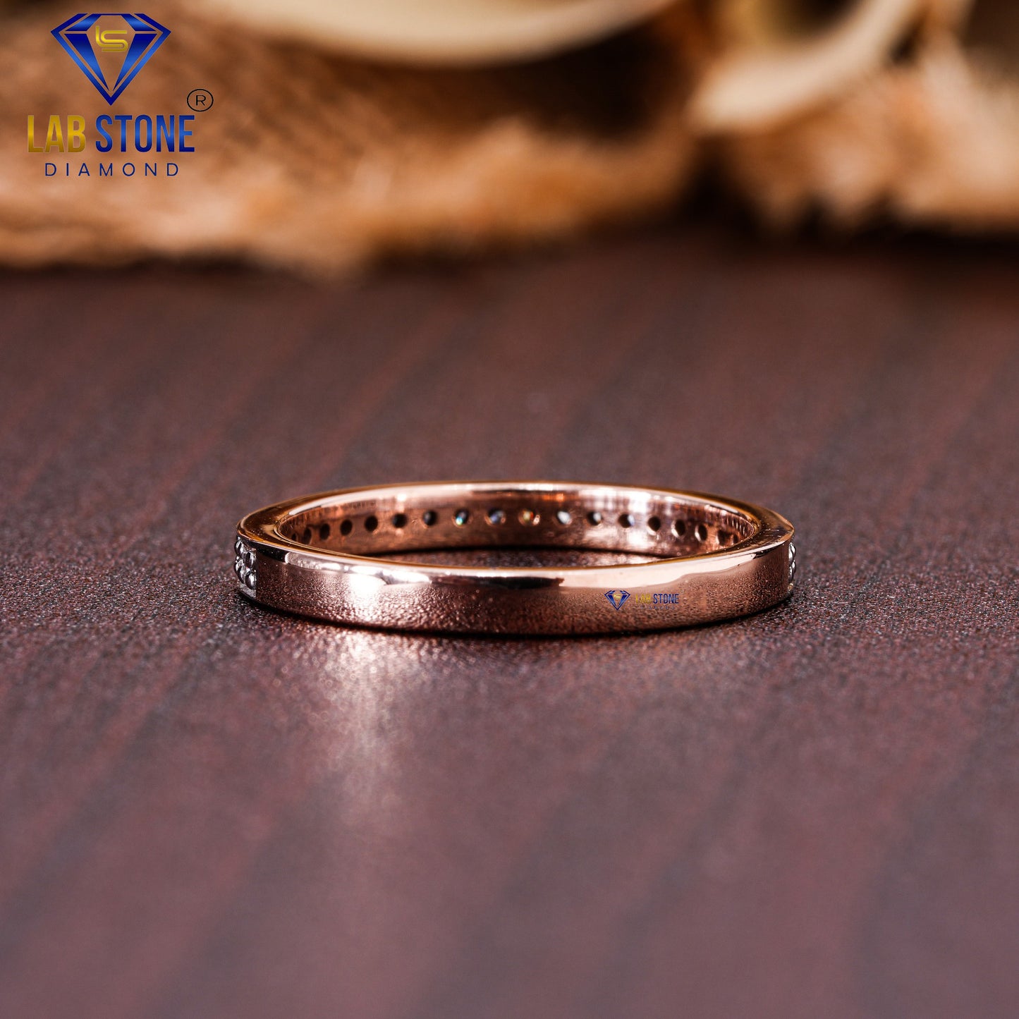 0.22 TDW Round Cut Women’s Diamond Band