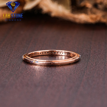 0.16 TDW Round Cut Women’s Slim Diamond Band