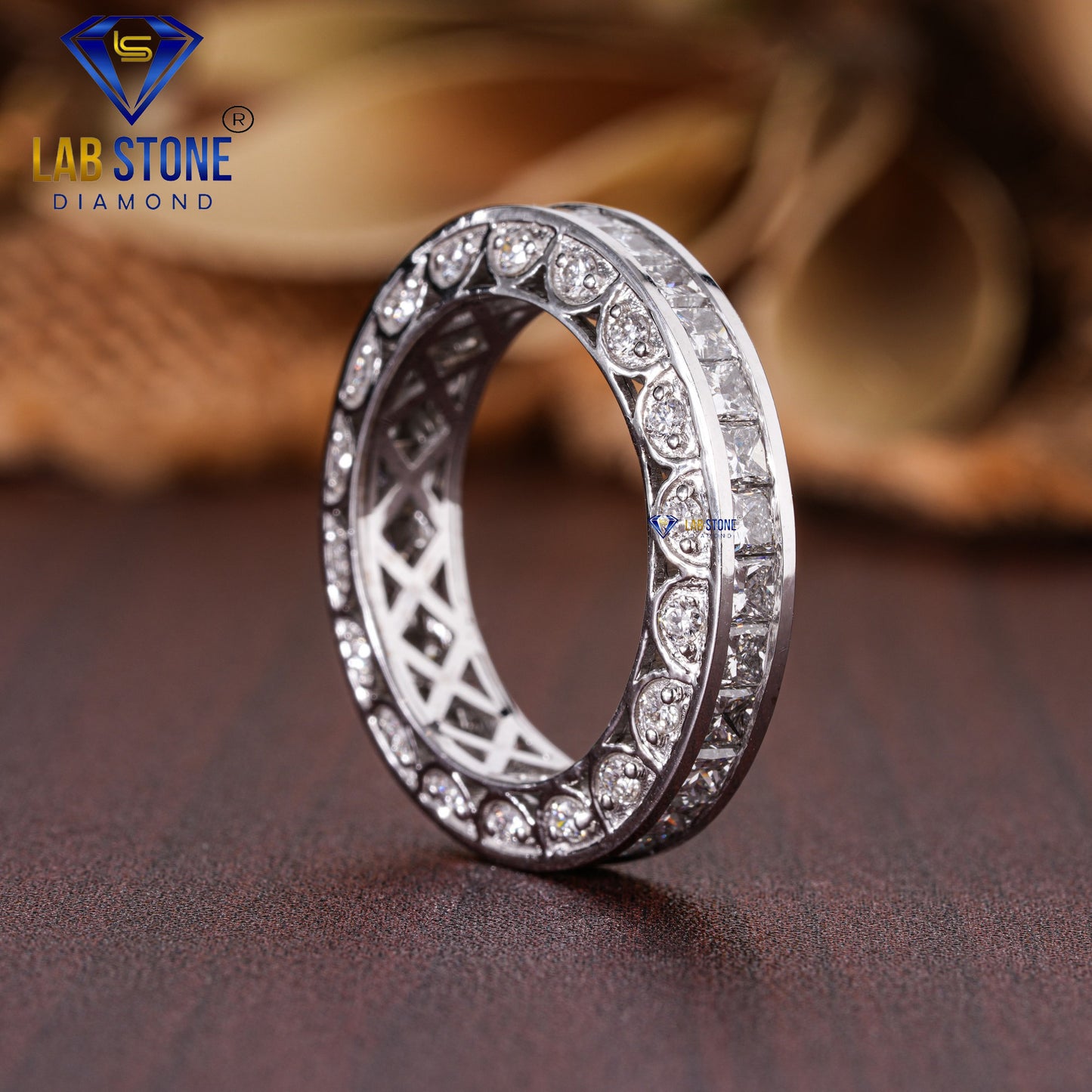 3.04 TDW Princess and Round Cut Diamond Band