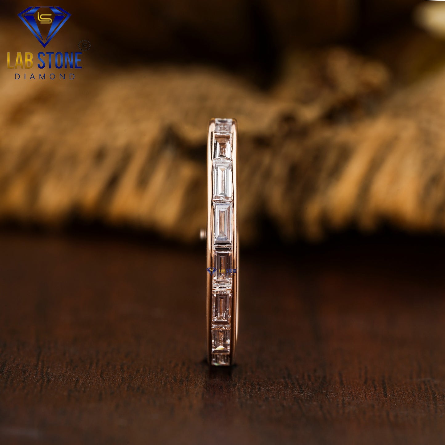 1.36 TDW Baguette Cut Diamond Women’s Band Ring