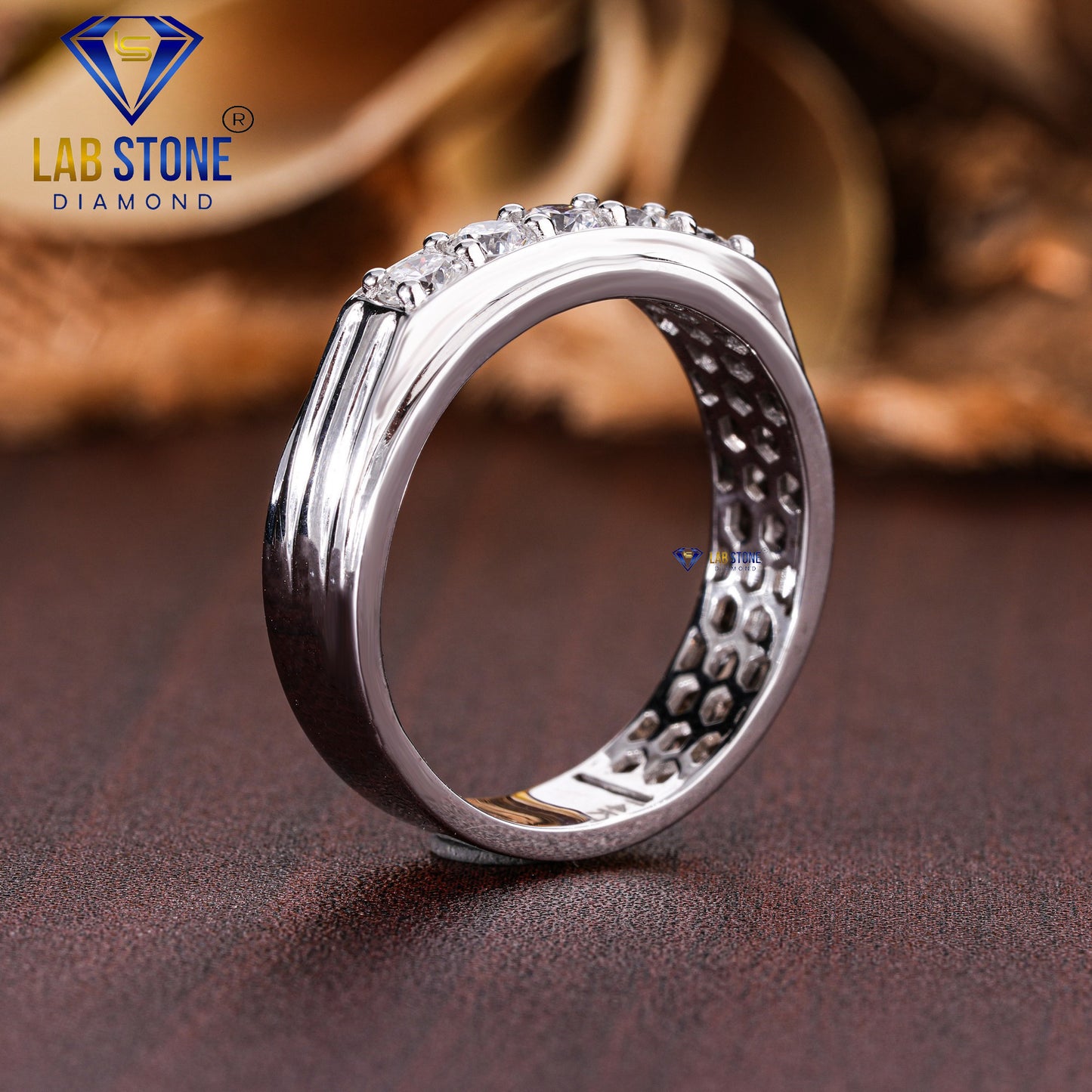 0.51 TDW Round Cut Women’s Diamond Band