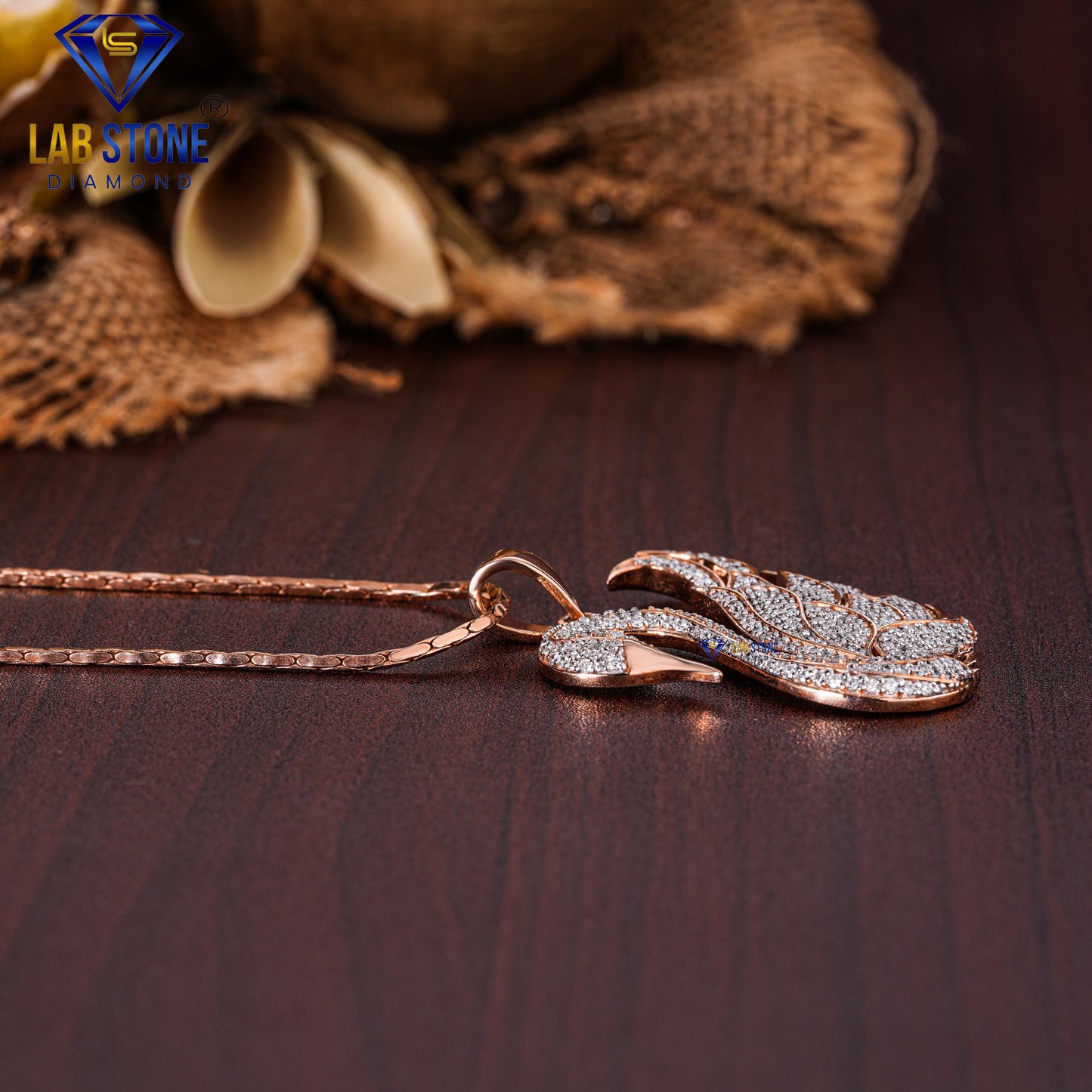 1.79 TDW Round Cut Diamond Women’s Custom Pendant