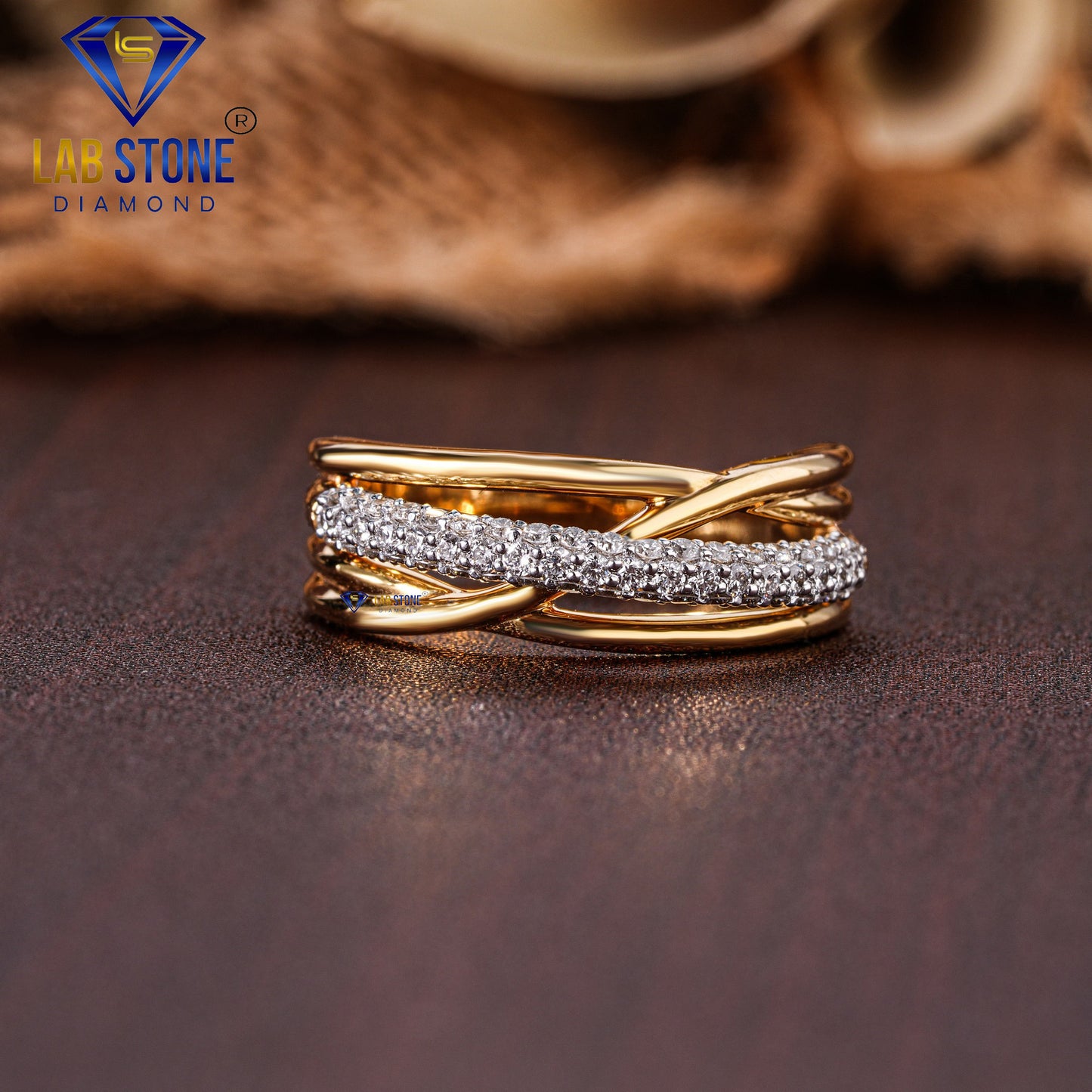 0.406 TDW Round Cut Diamond Women’s Engagement Ring