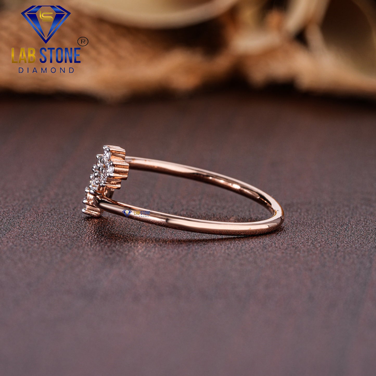 0.14 TDW Round Cut Diamond Women's Engagement Ring with Twisted Band