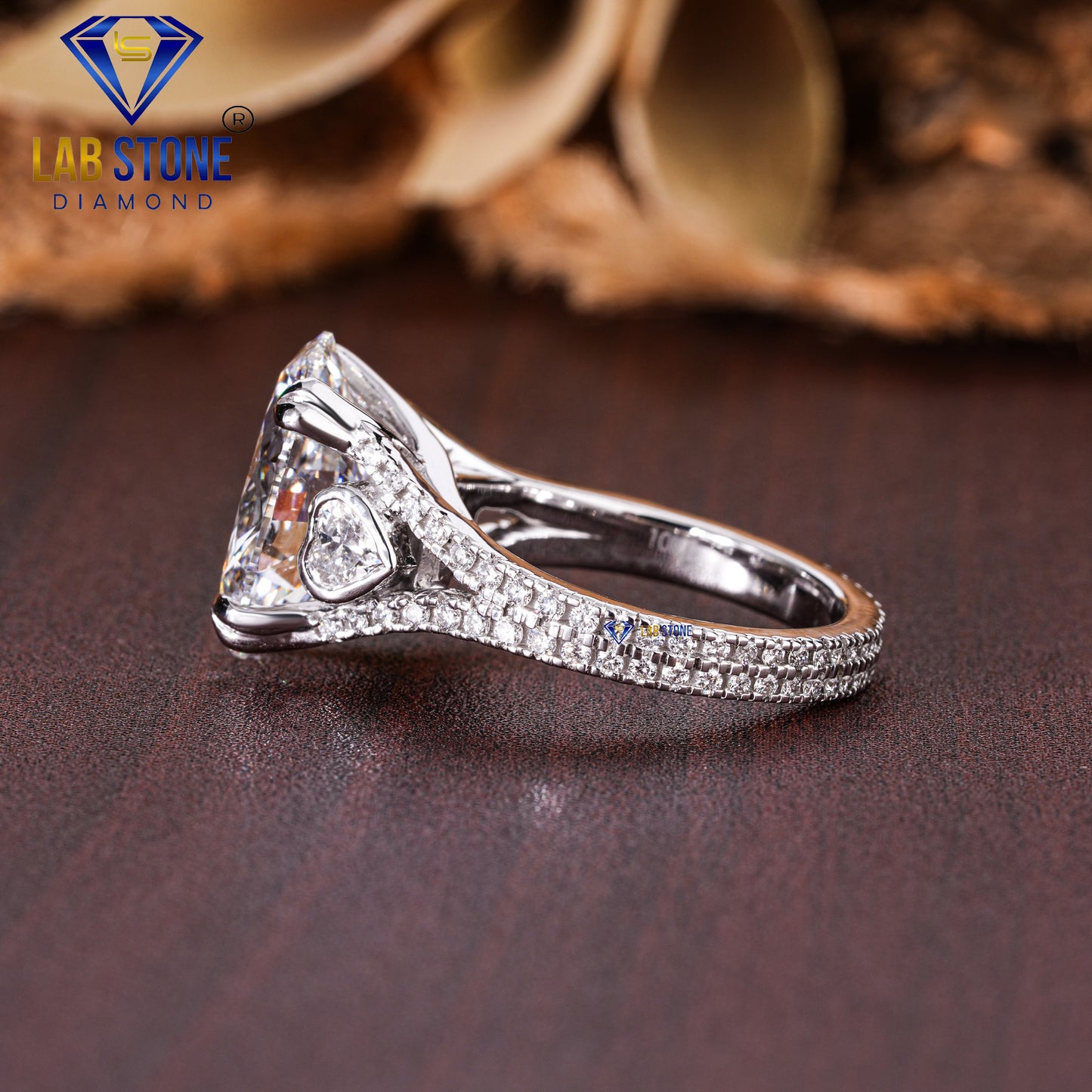 10.87 TDW Oval & Round Cut Women’s Engagement Diamond Ring