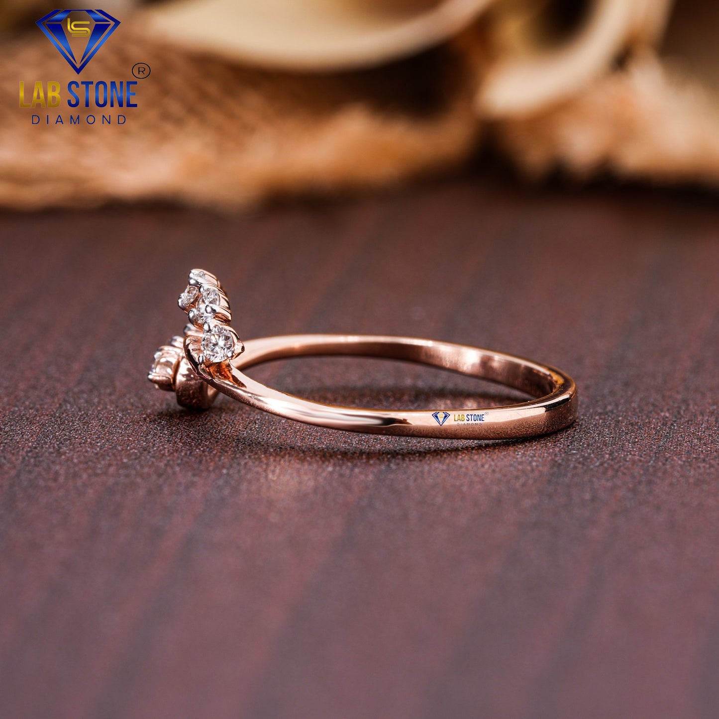 0.20 TDW Round Cut Diamond Women's Engagement Ring