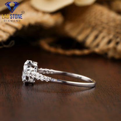 0.94 TDW Oval & Round Cut Women’s Engagement Diamond Ring