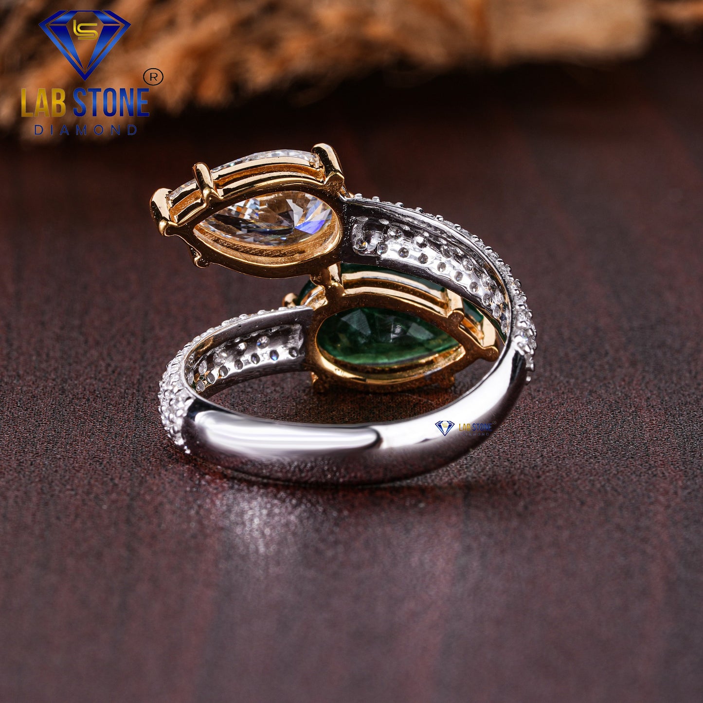 3.14 TDW Pear & Round Cut Diamond & F. Green Pear Gemstone Women’s Two Stone Spiral Ring