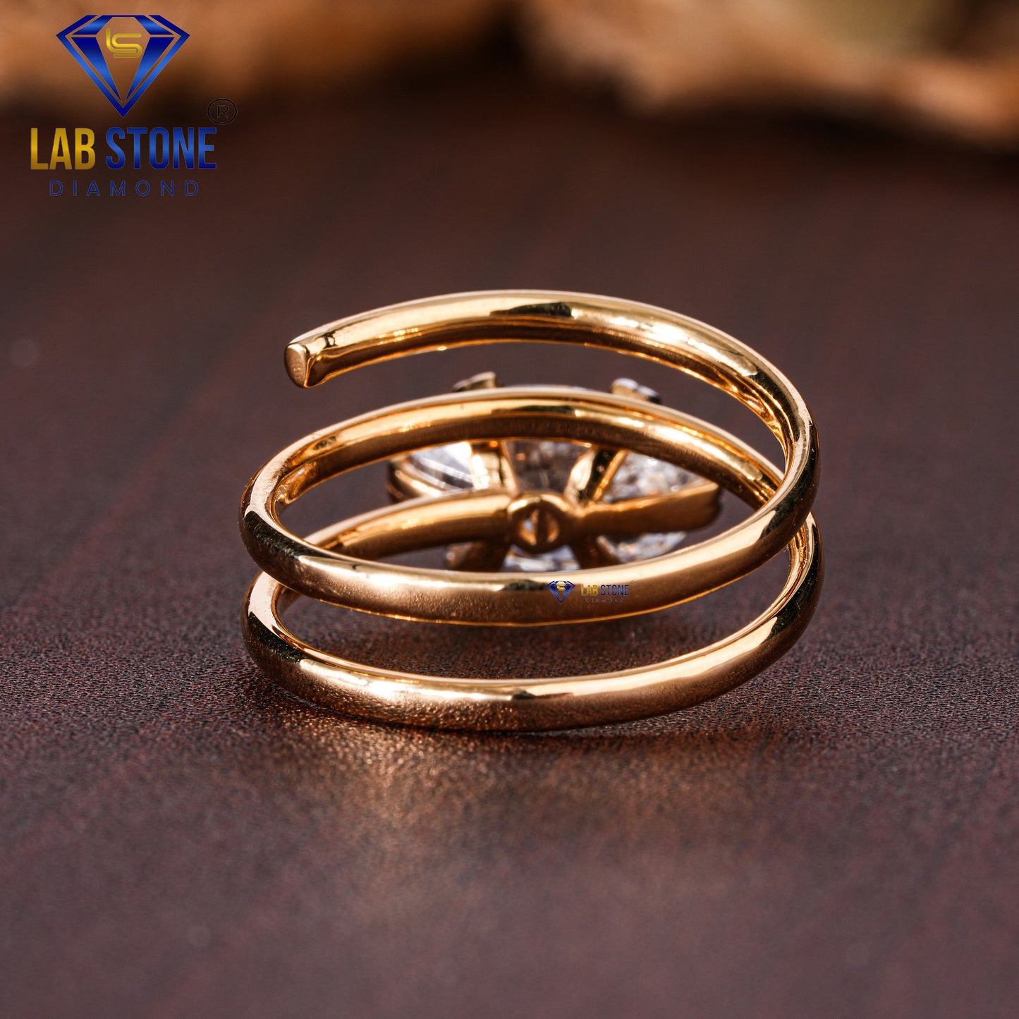 2.52 TDW Oval Cut Women’s Spiral Solitaire Diamond Ring