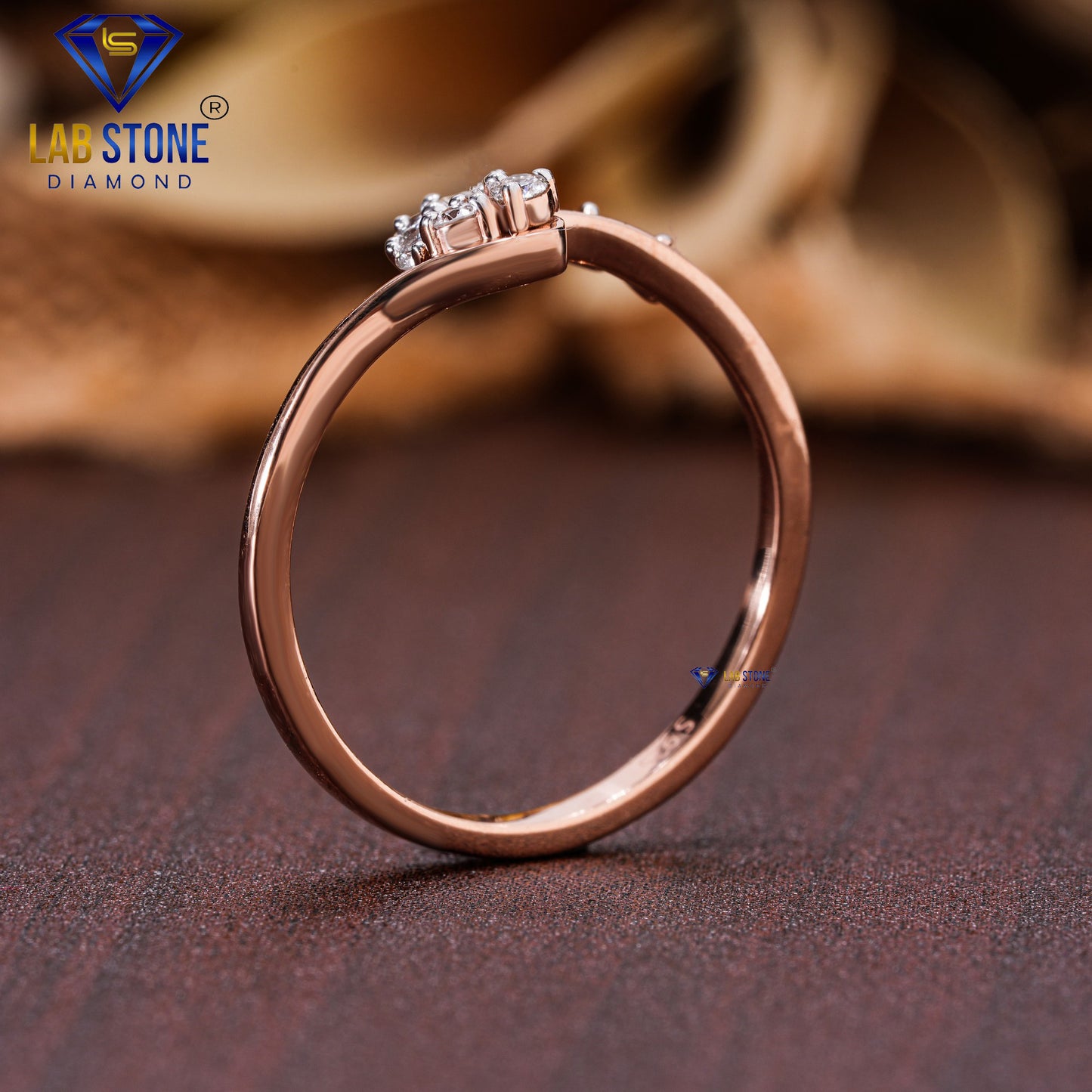 0.20 TDW Round Cut Diamond Women's Engagement Ring