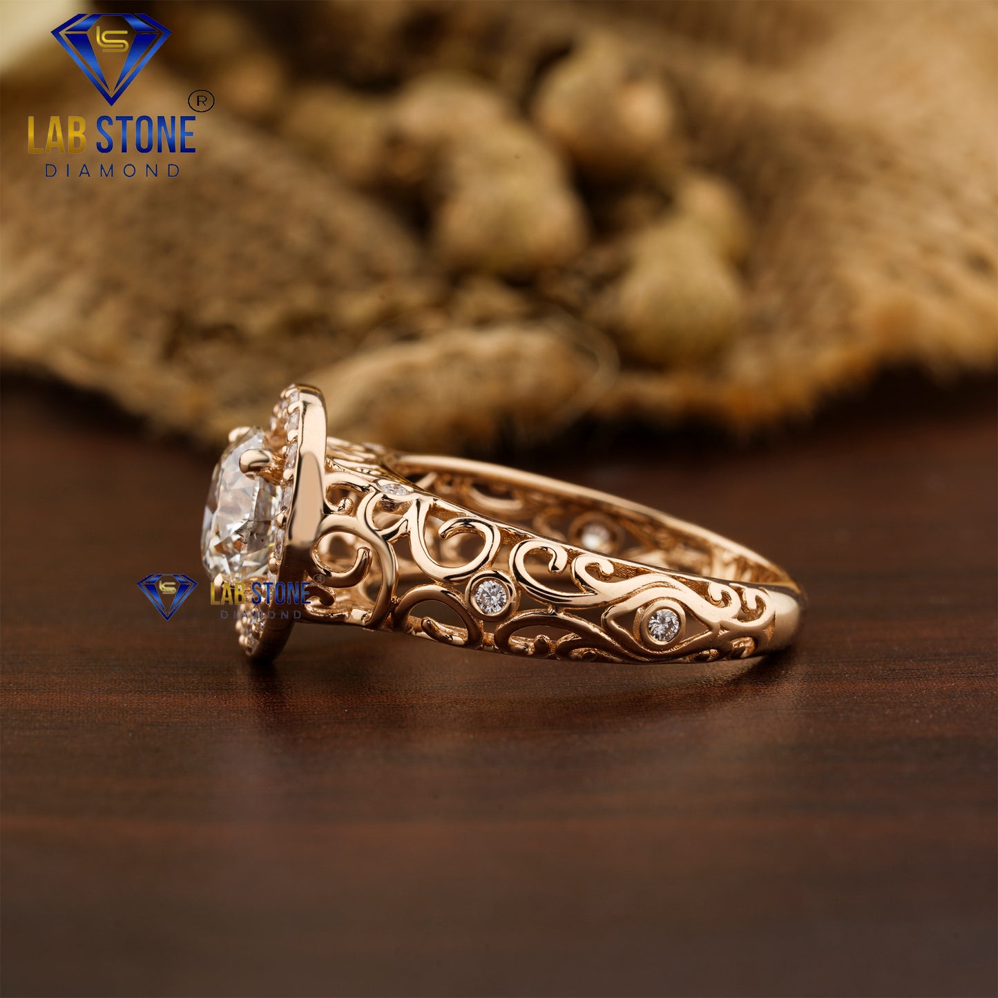 2.06 TDW Round Cut Women’s Diamond Halo Ring