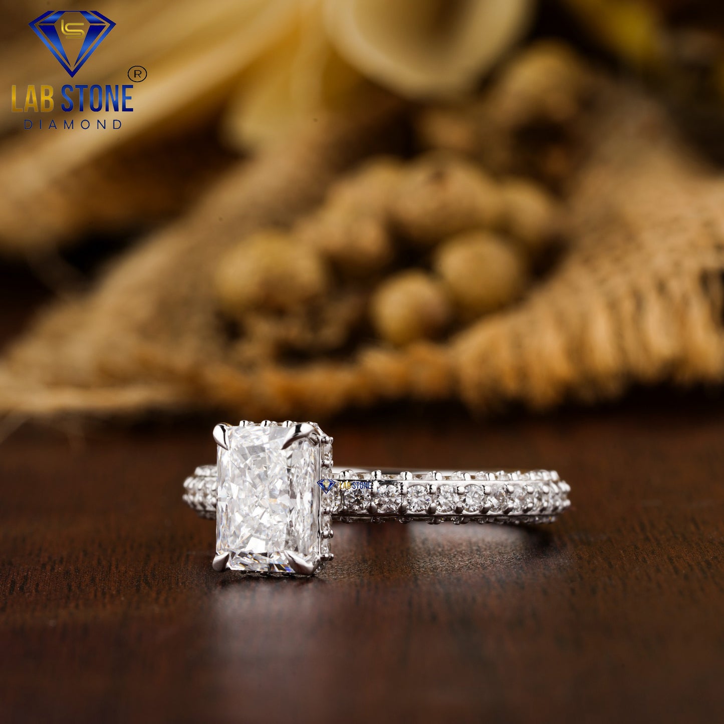 3.12 TDW Radiant & Round Cut Diamond Halo Ring