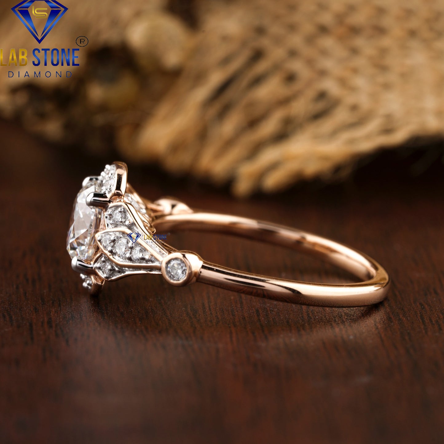 1.64 TDW Round Cut Diamond women's Engagement Ring