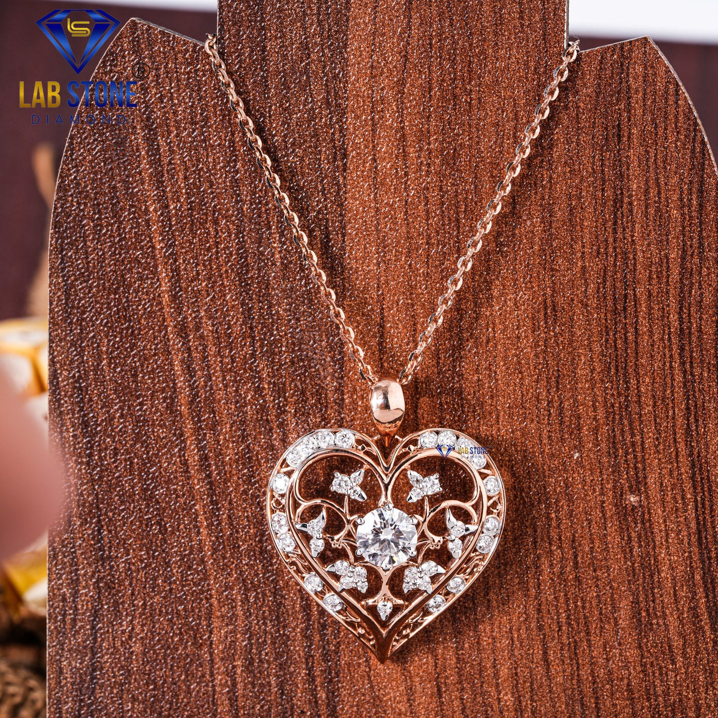 1.65 TDW  Round Cut Diamond Heart Pendant
