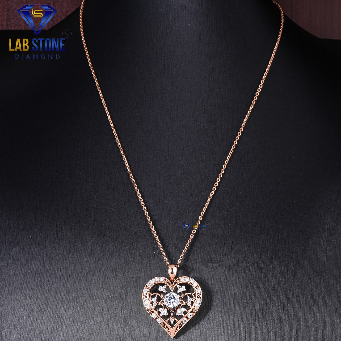 1.65 TDW  Round Cut Diamond Heart Pendant