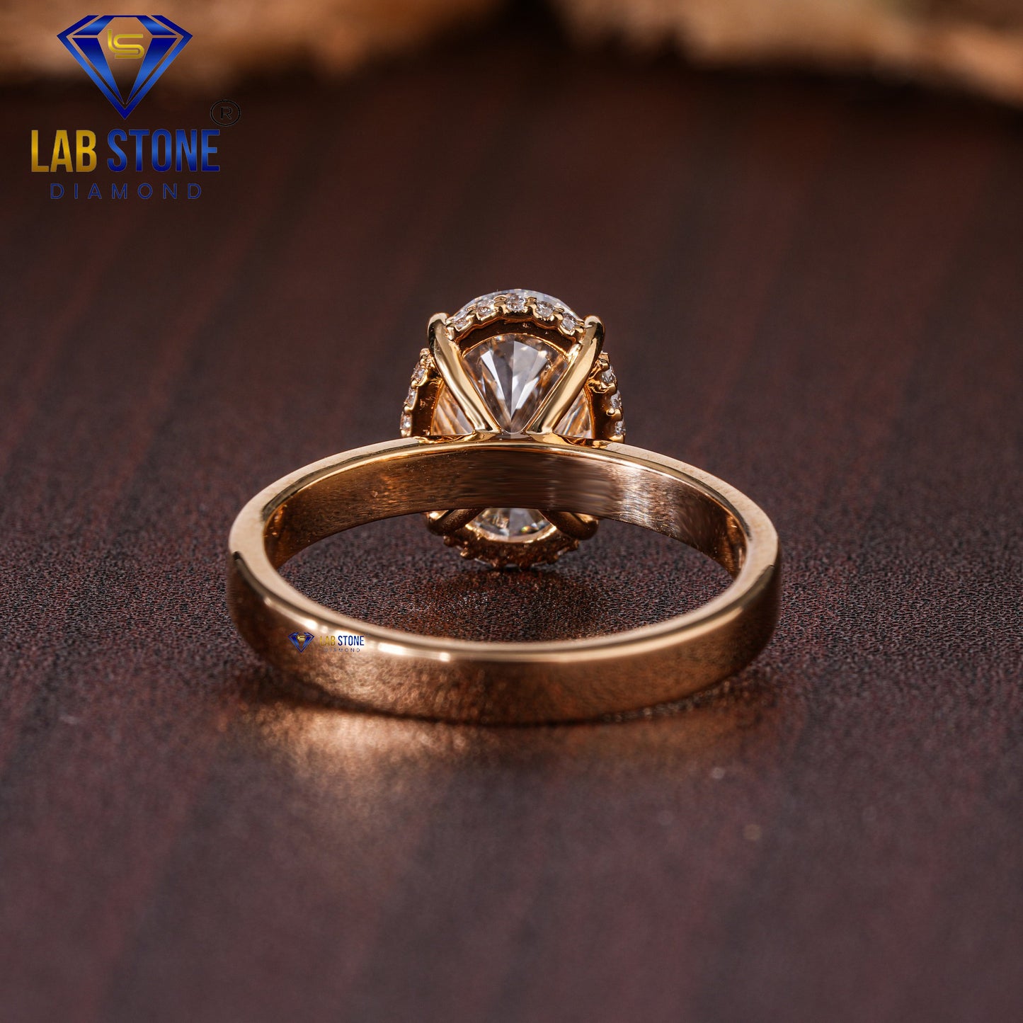 2.59 TDW Oval & Round Cut Diamond Women’s Hidden Halo Ring