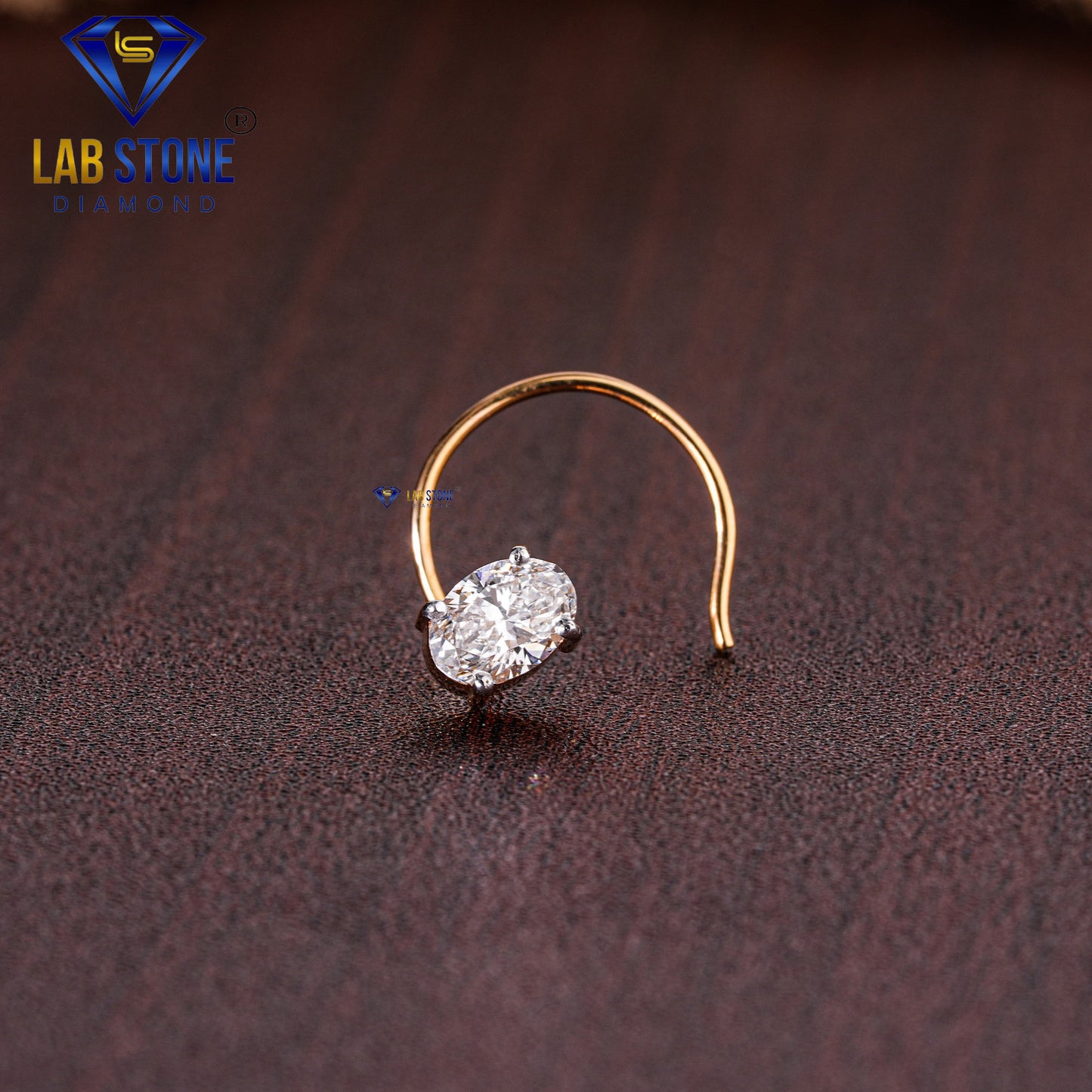 0.18ct TDW Oval Cut Diamond Nosepin