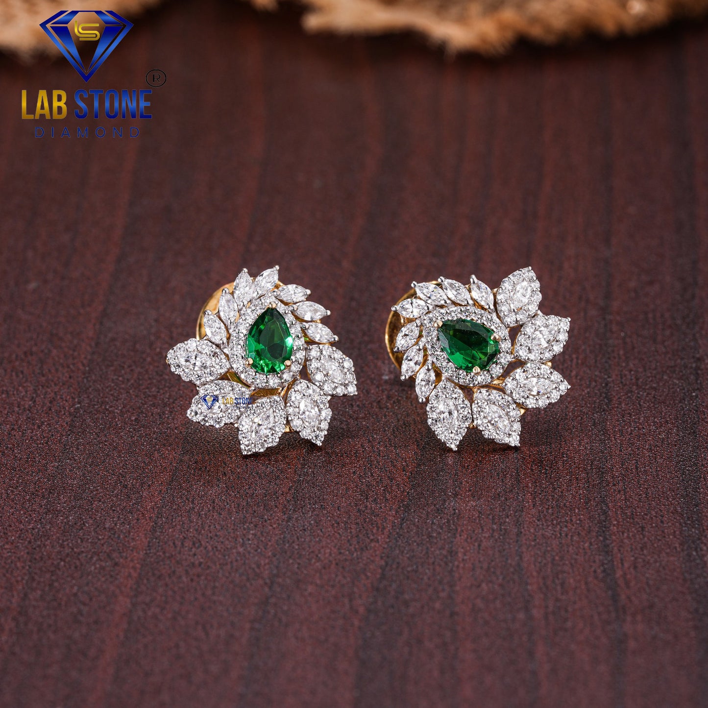 8.07 TDW Emerald Pear , Round & Marquise Cut Diamond Pendant & Earring