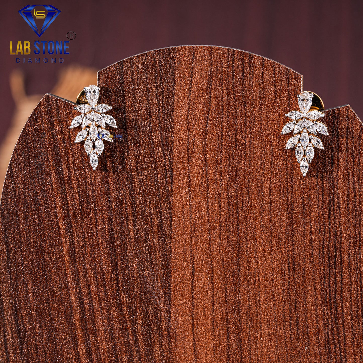 4.08 TDW Pear, Marquise & Round Cut Diamond Pendant & Earring