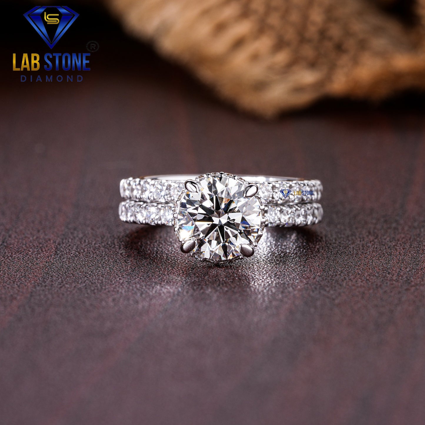 1.68 TDW Round Cut Women’s Diamond Ring with Band