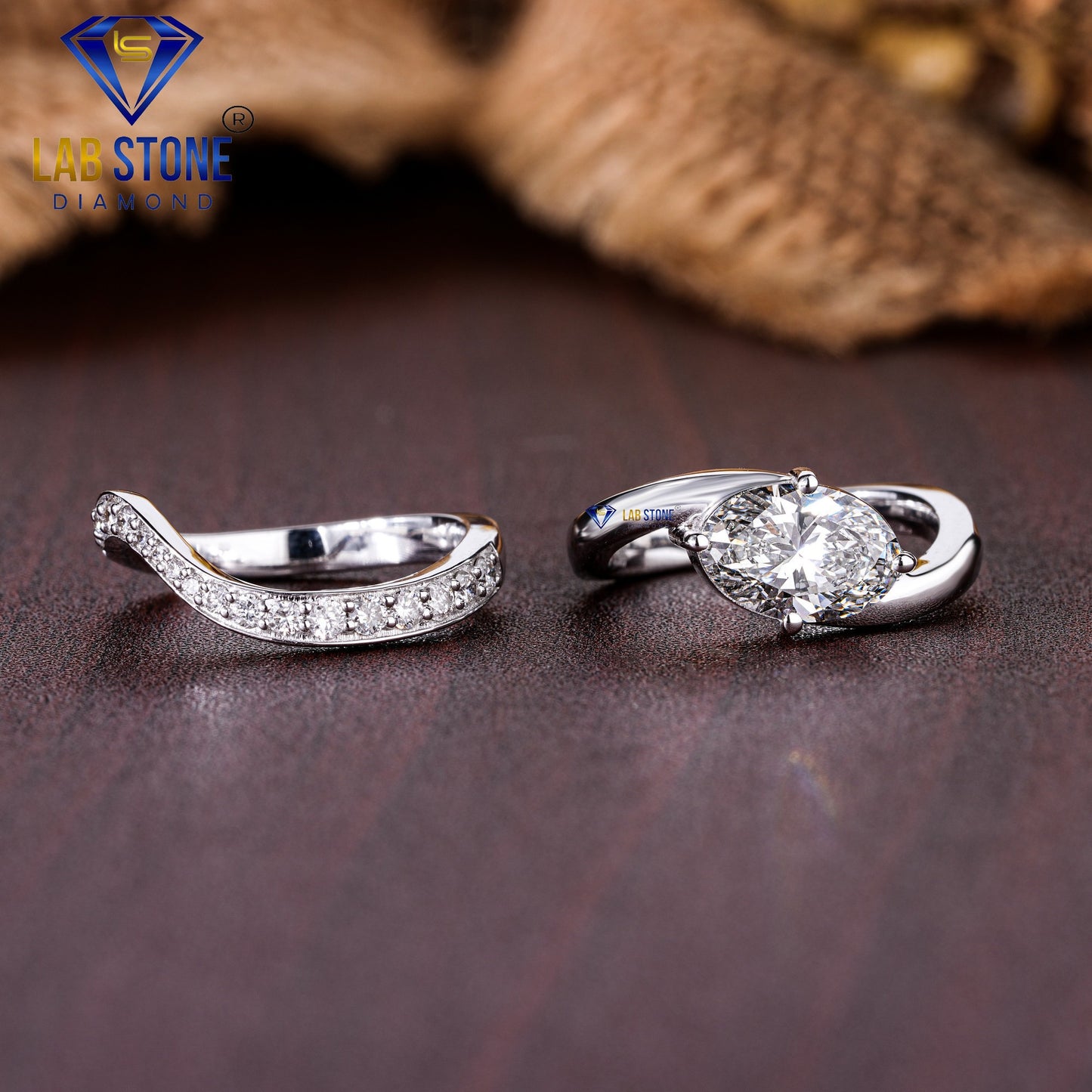 1.24 TDW Pear & Round Cut Women’s Engagement Diamond Ring