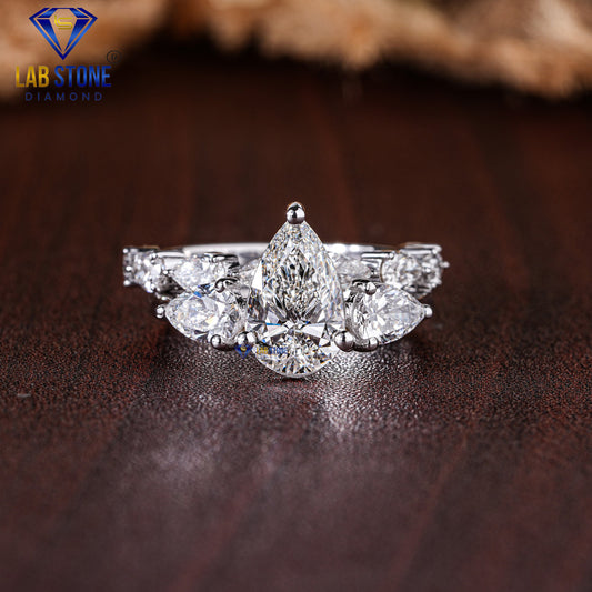 2.78 TDW Pear Cut Diamond Women's Engagement Ring with Band