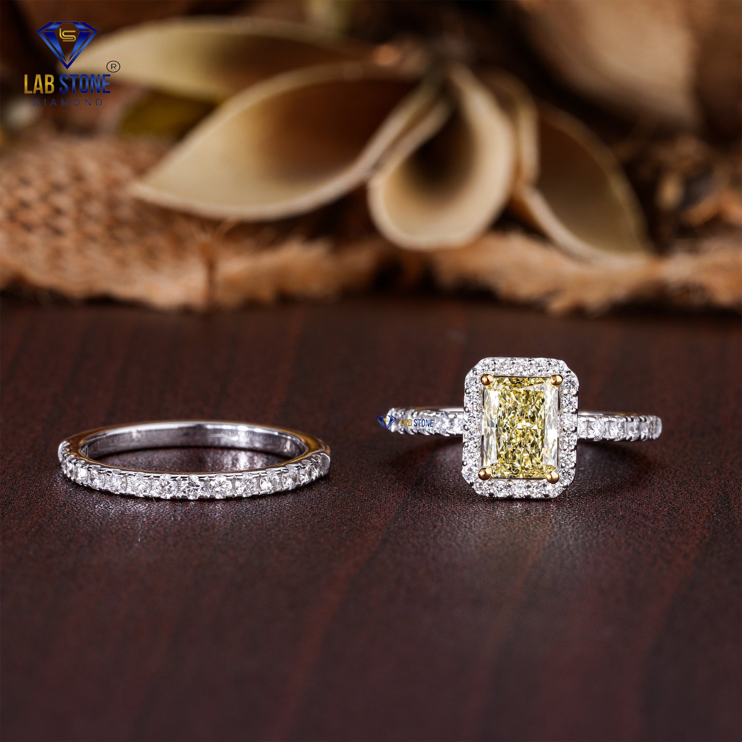 1.34 TDW Fancy Yellow Radiant & Round Cut Diamond Women's Ring with Matching Band