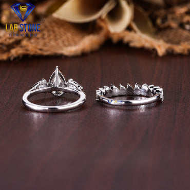 2.58 TDW Pear Cut Women’s Three Stone Diamond Ring with Pear Cut Diamond Band