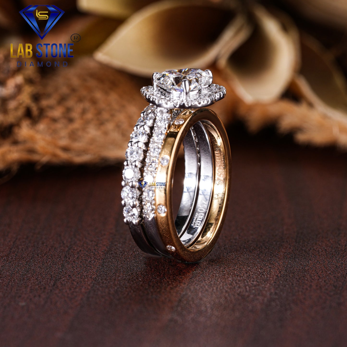 1.95 TDW Heart cut Diamond Women's Halo Ring with Round cut Diamond Bands