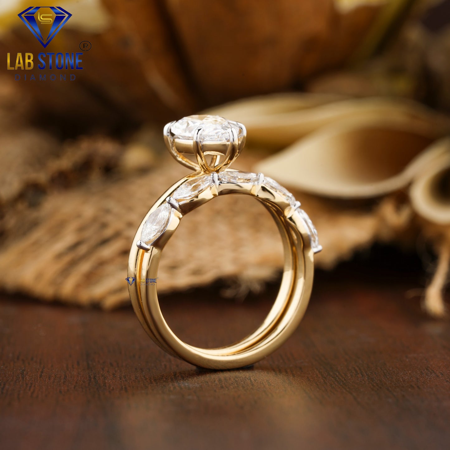 1.87 TDW Pear & Marquise Cut Women’s Diamond Ring with Band