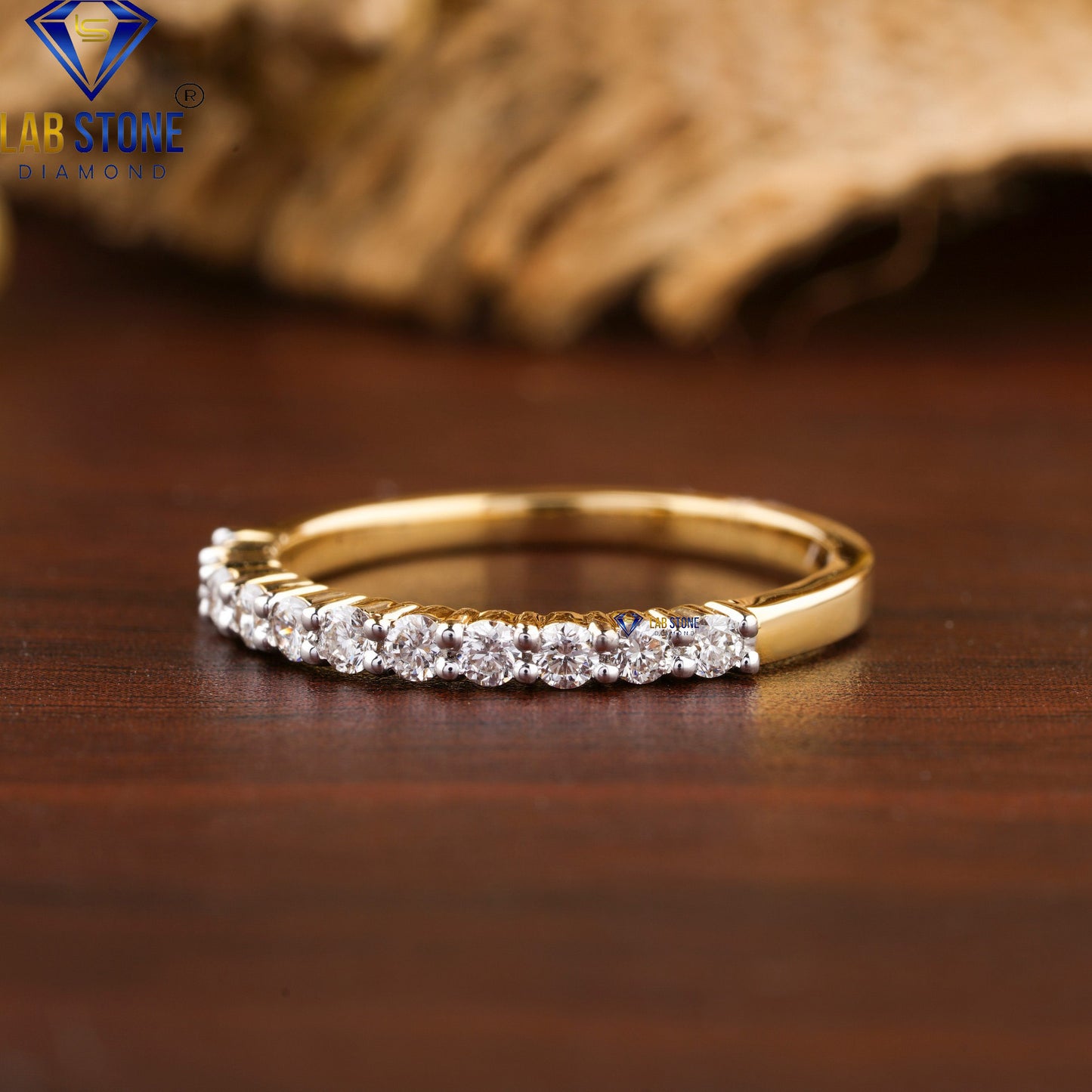 2.361 TDW Oval & Round Cut Diamond Women’s Ring with Band