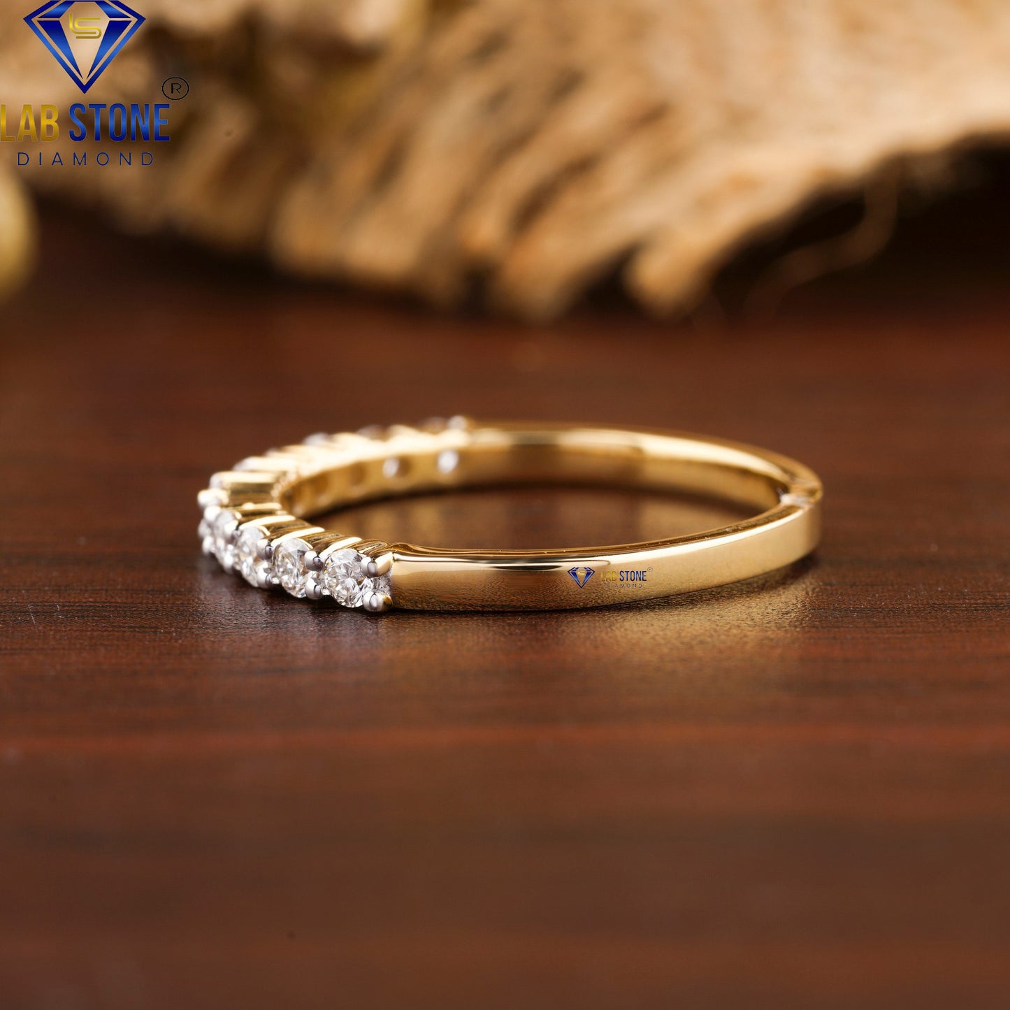 2.361 TDW Oval & Round Cut Diamond Women’s Ring with Band