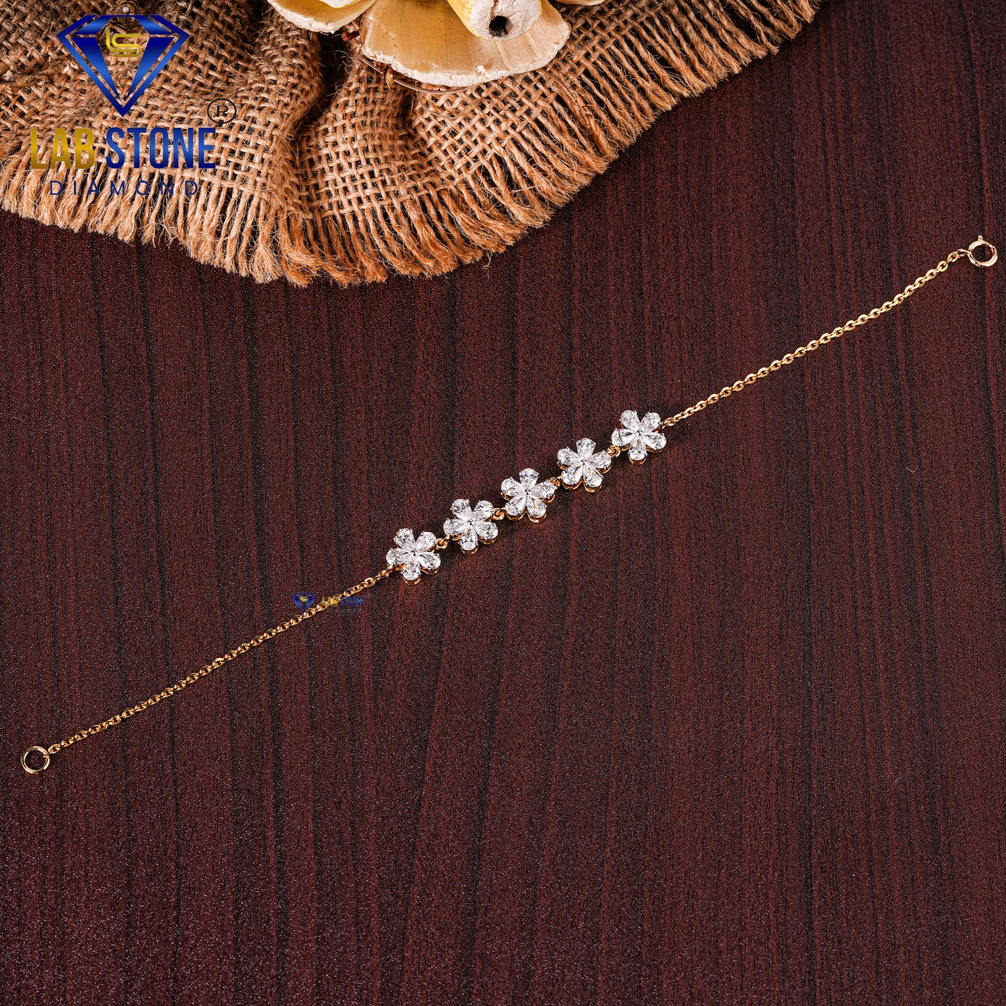 2.32 TDW Pear Cut Diamond Slider Bracelet