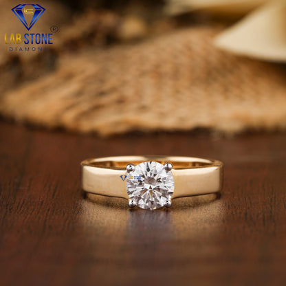 0.74 TDW Round Cut Women’s Solitaire Diamond Ring