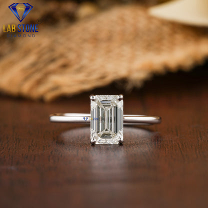 1.46 TDW Emerald Cut Women's Solitaire Diamond Ring
