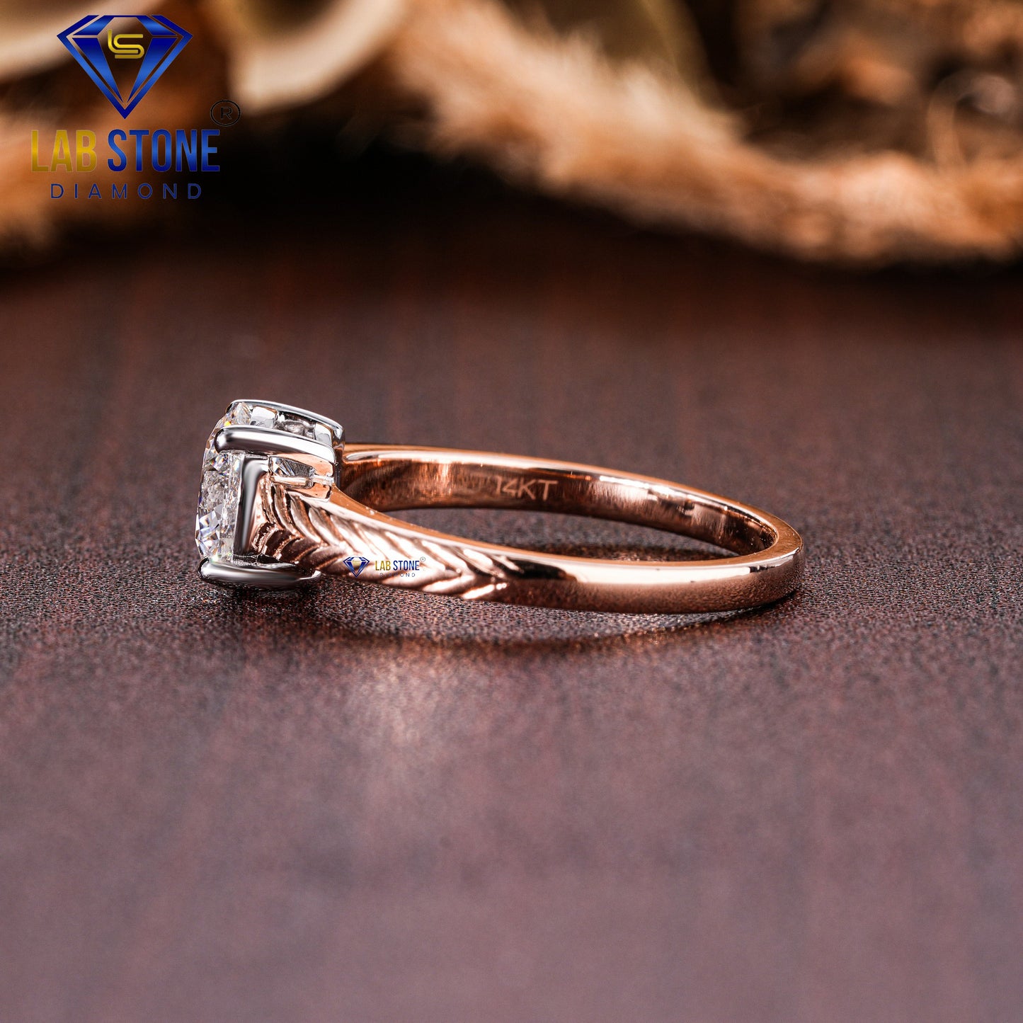 3.54 TDW Round Cut Diamond Women’s Solitaire Ring