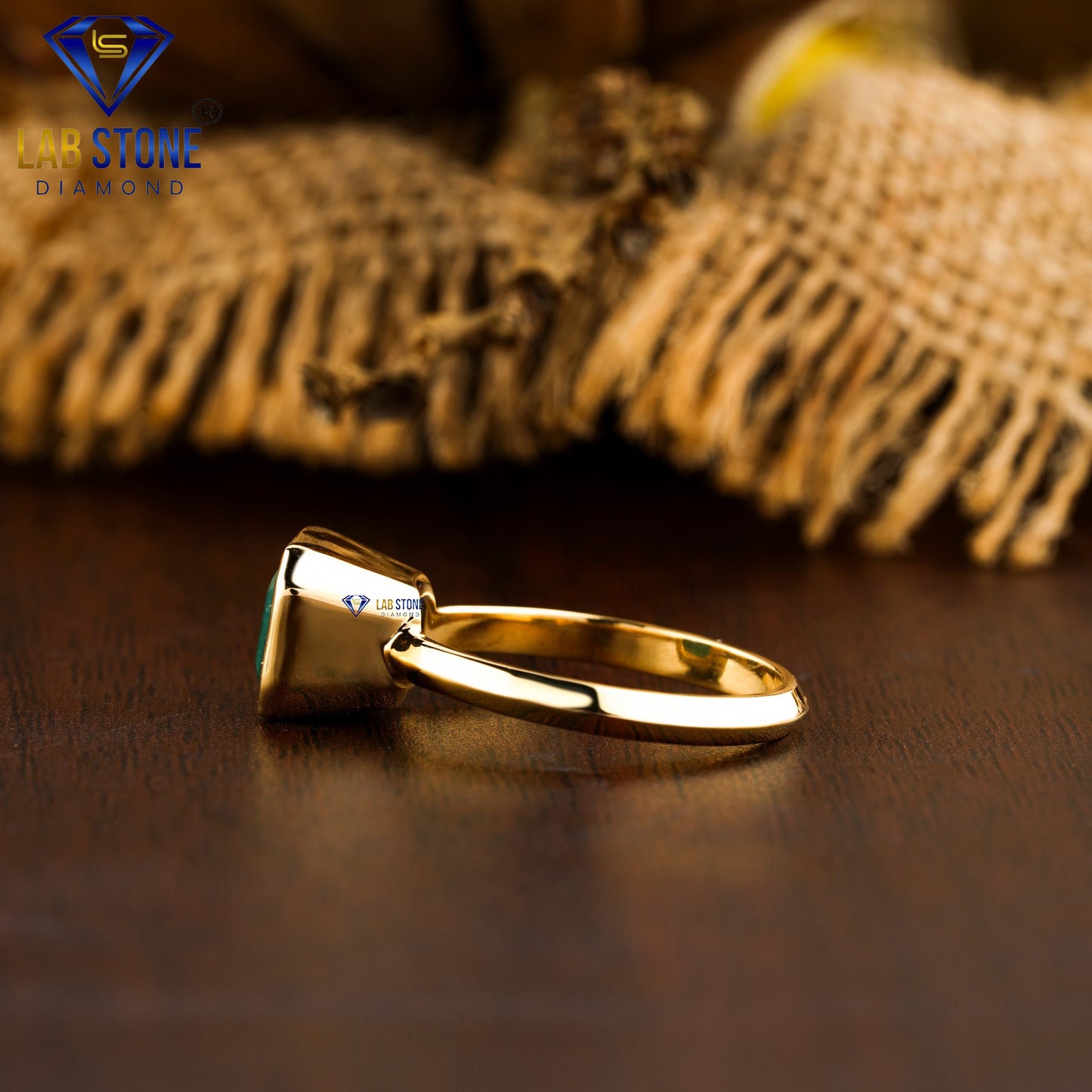 2.00 TDW Fancy Green Round Cut Gemstone Women’s Solitaire Ring