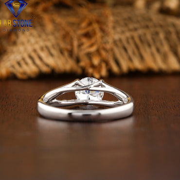 0.92 TDW Round Cut Diamond Women’s Solitaire Ring